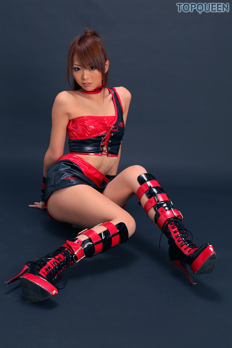 成島桃香@Rockfordイメージガール [TopQueen]