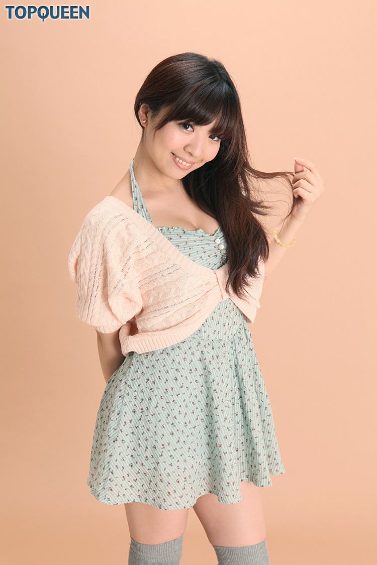 黒田萬結花@私服 [TopQueen][08-26] 日本美女写真套图