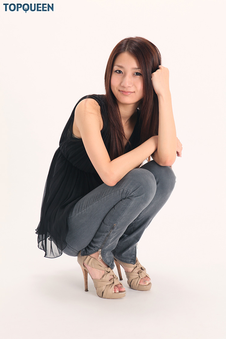 春菜めぐみ&高橋美咲@私服 [TopQueen] 20111021