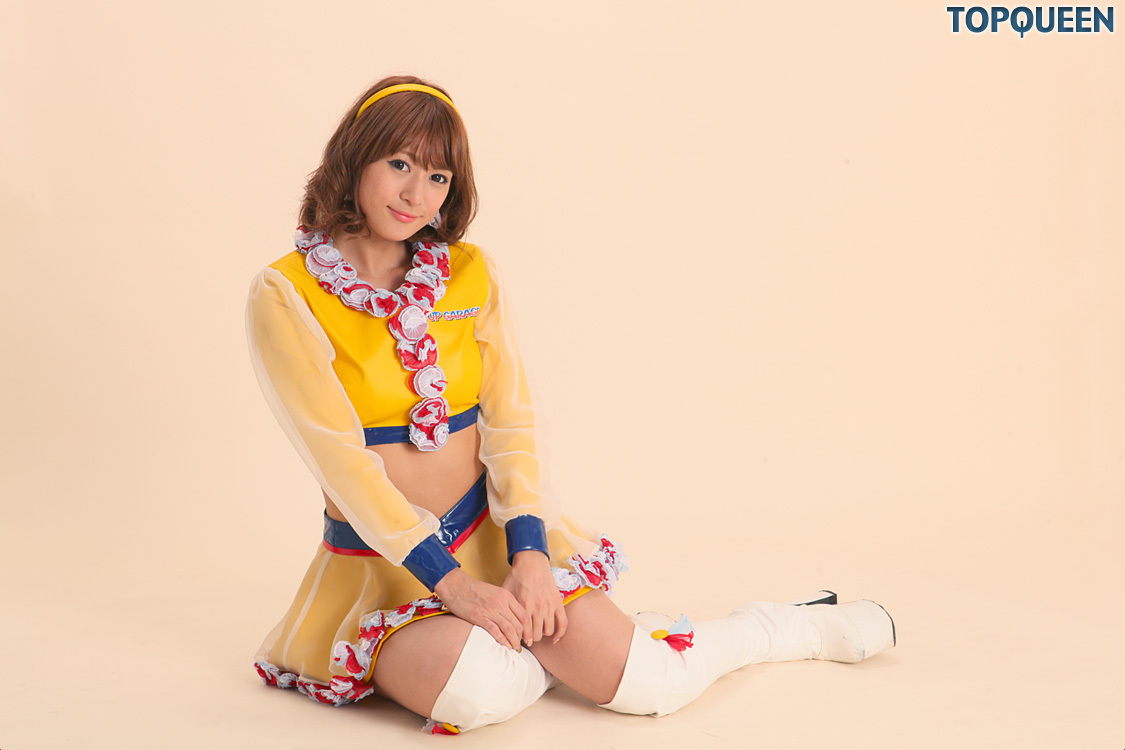 [TopQueen] 20121204 柴原麻衣@レースクイーン 日本制服性感美女