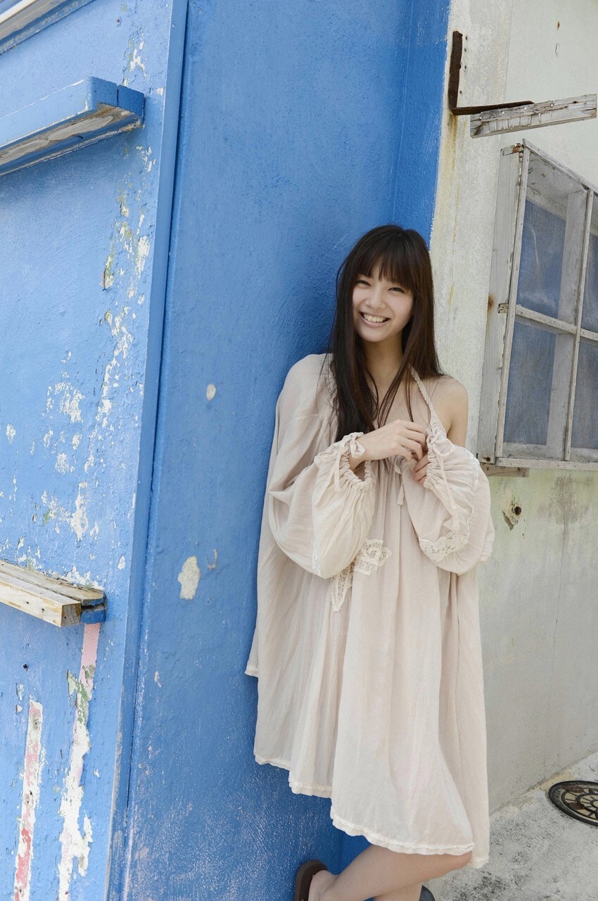 [WPB-net] No.157 新川優愛 スペシャル写真集