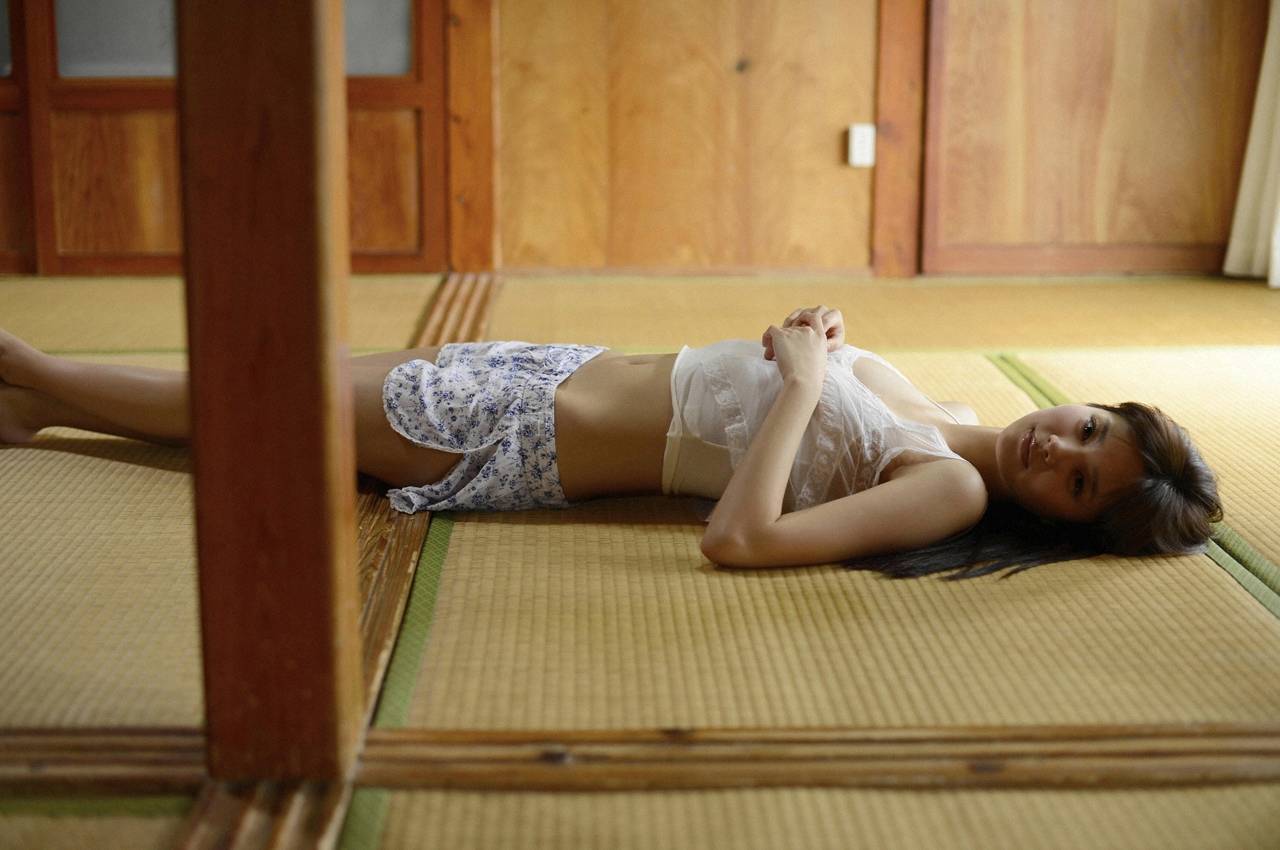 [WPB-net] No.157 新川優愛 スペシャル写真集