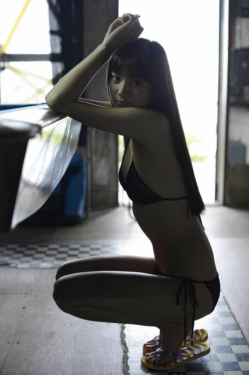 [WPB-net] No.157 新川優愛 スペシャル写真集