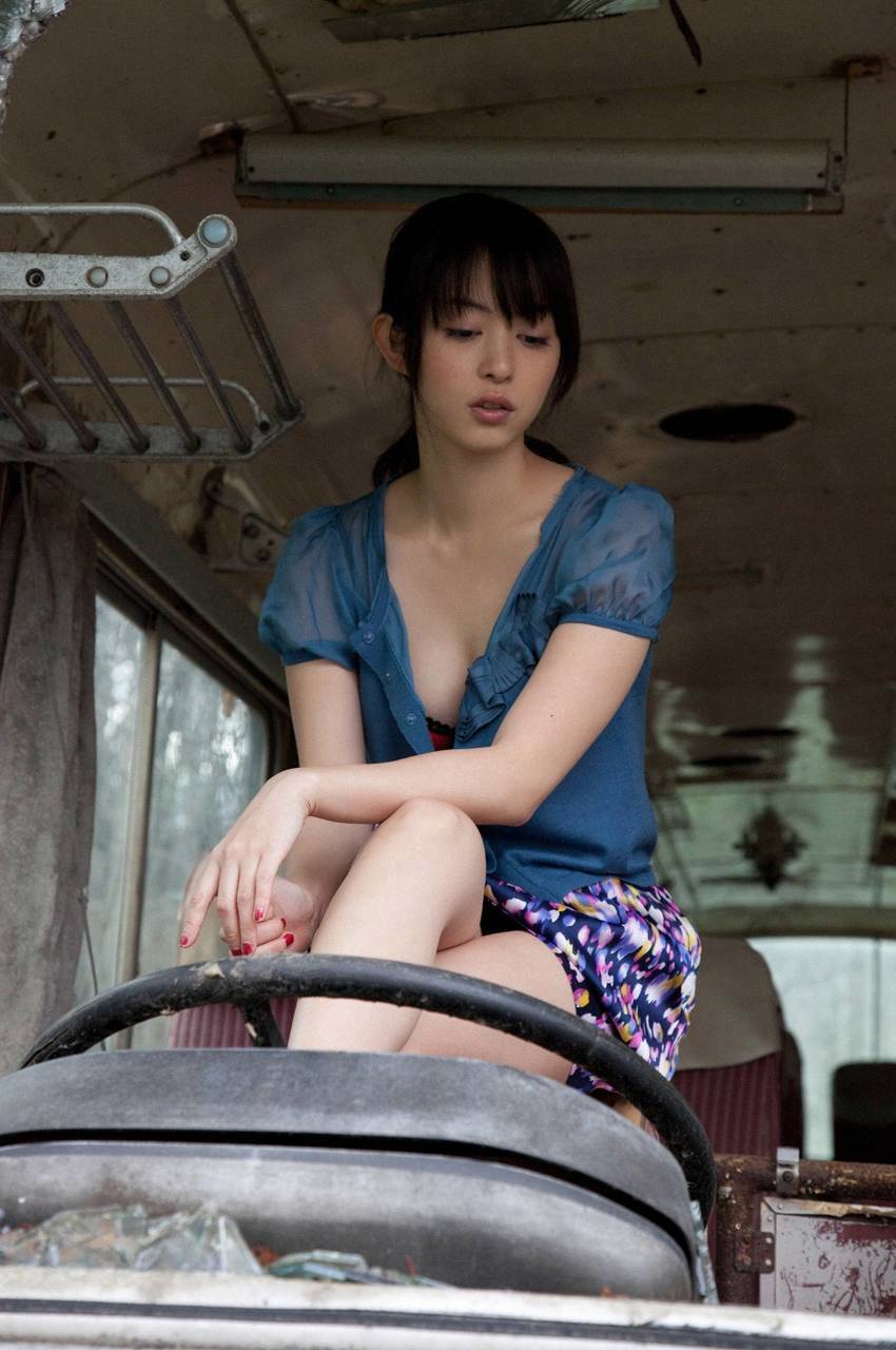 Mayuko Iwasa 岩佐真悠子 スペシャル写真集 WPB-net