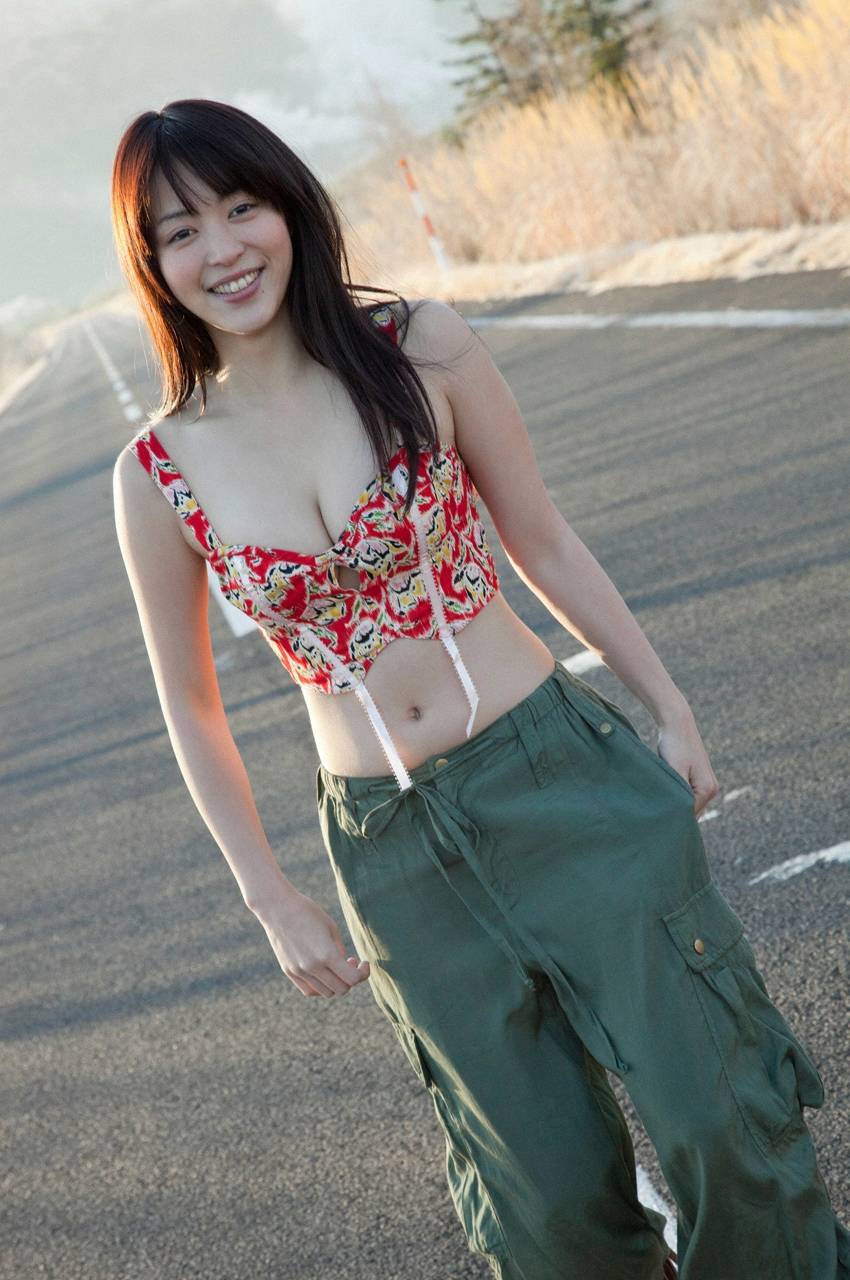 Mayuko Iwasa 岩佐真悠子 スペシャル写真集 WPB-net