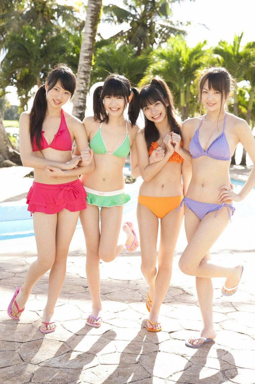 SUPER☆GiRLS スペシャル写真集　[WPB-net Deluxe]