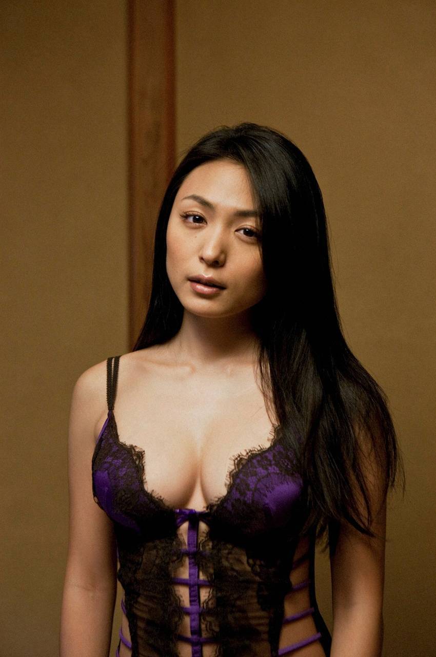 EX10 Yukie Kawamura 川村 ゆきえ  WPB-net