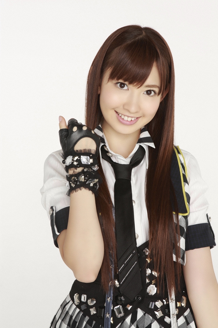 No.115 AKB48 スペシャル写真集 WPB-net