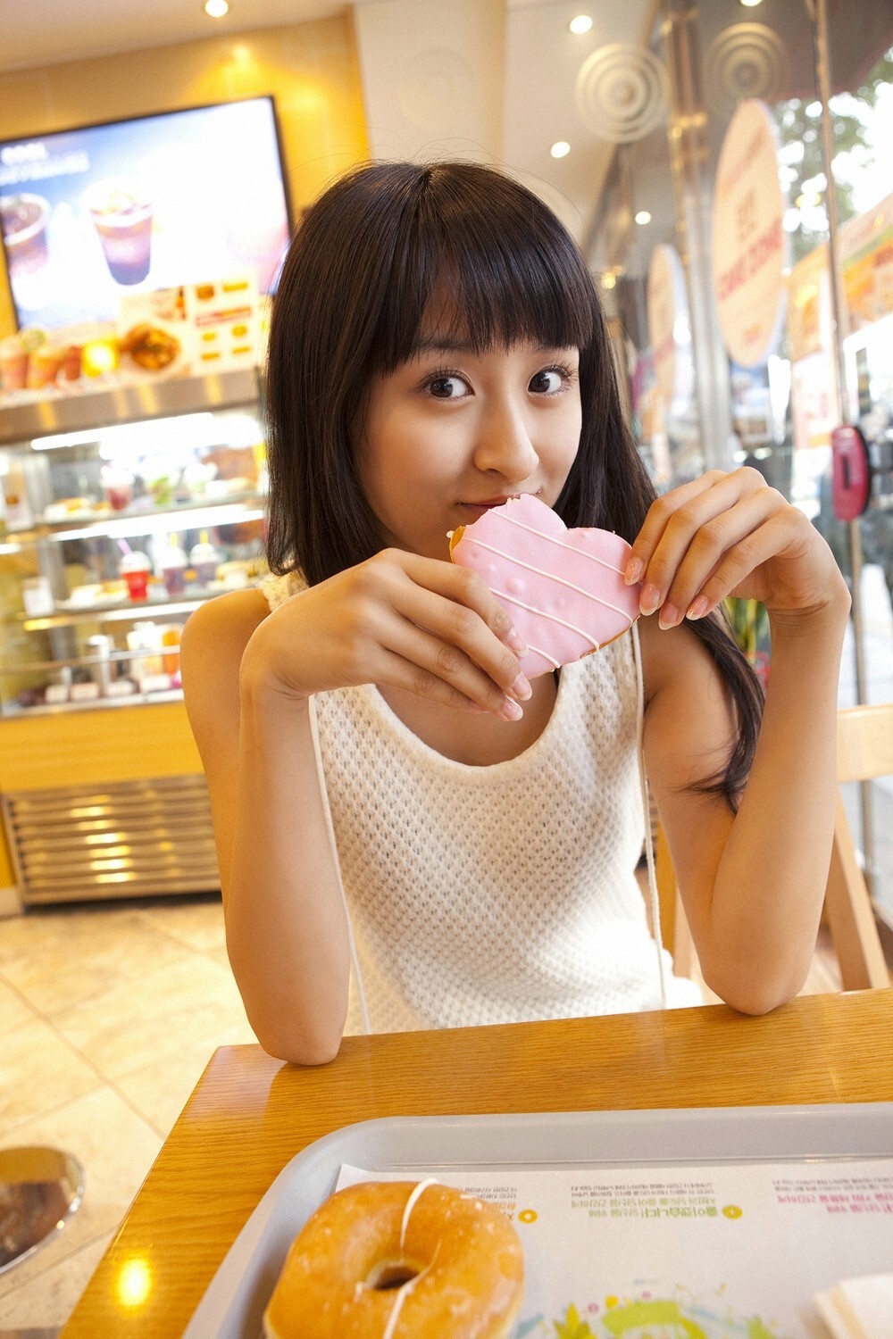 入矢麻衣『一瞬で恋に落ちた!!』 Vol.386 Mai Lriya