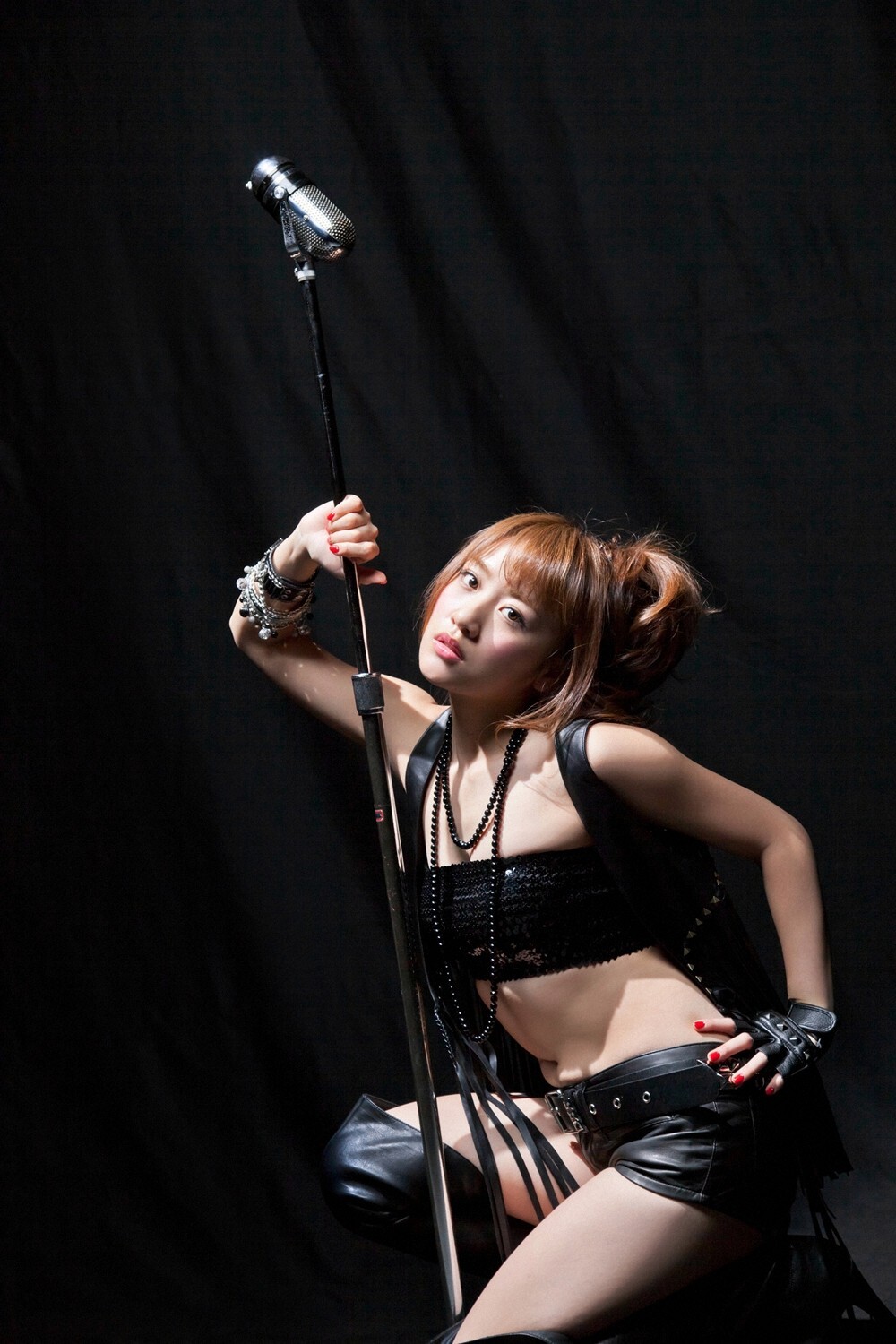 高橋みなみ『ちいさな巨人』[YS-Web]Vol.469　日本美女写真