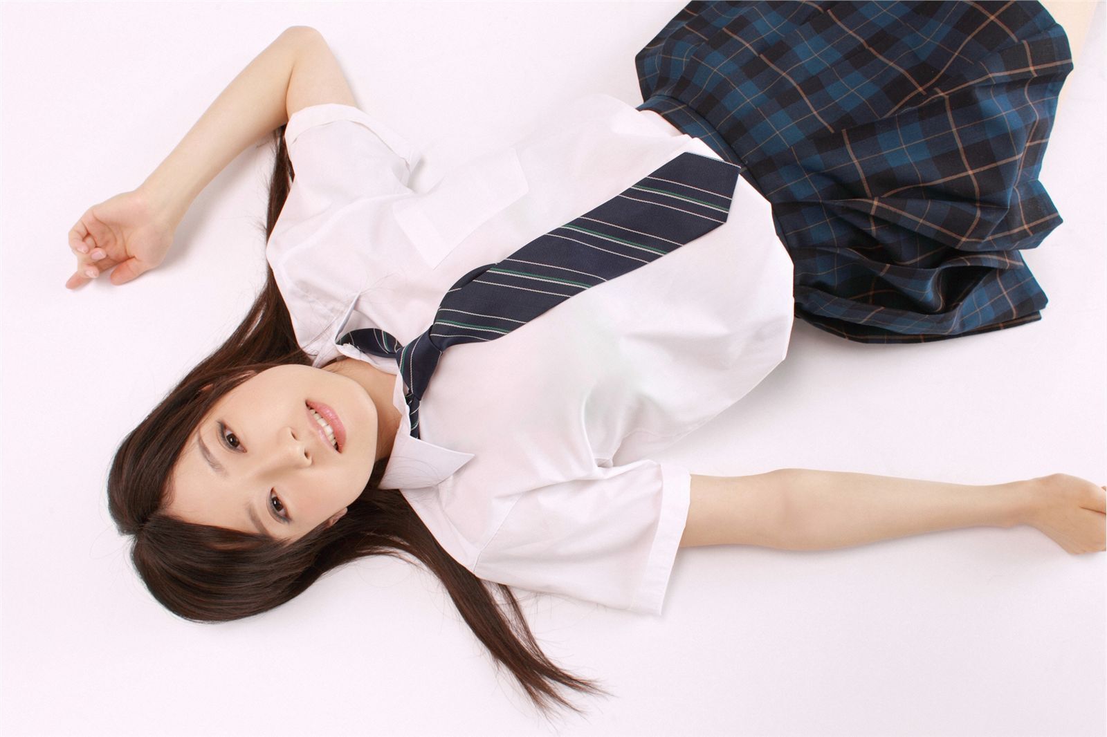 トリンドル玲奈　[YS-Web] 2012.08.15 vol.511 Reina Triendle