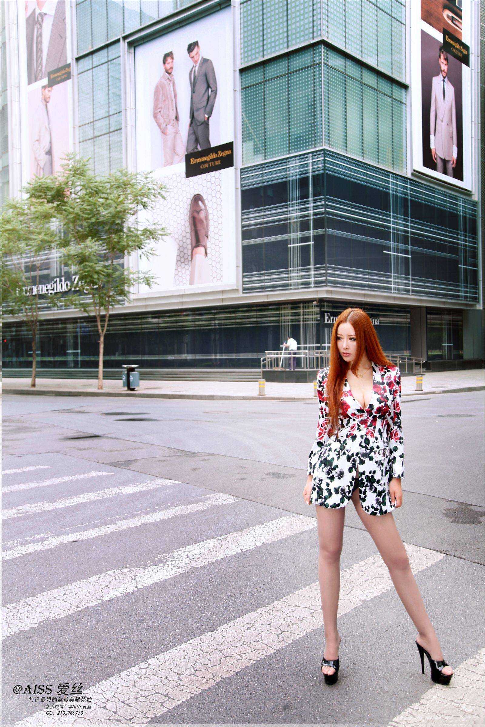 [AISS爱丝]经典丝袜美腿外拍NO.027 美妙的邂逅