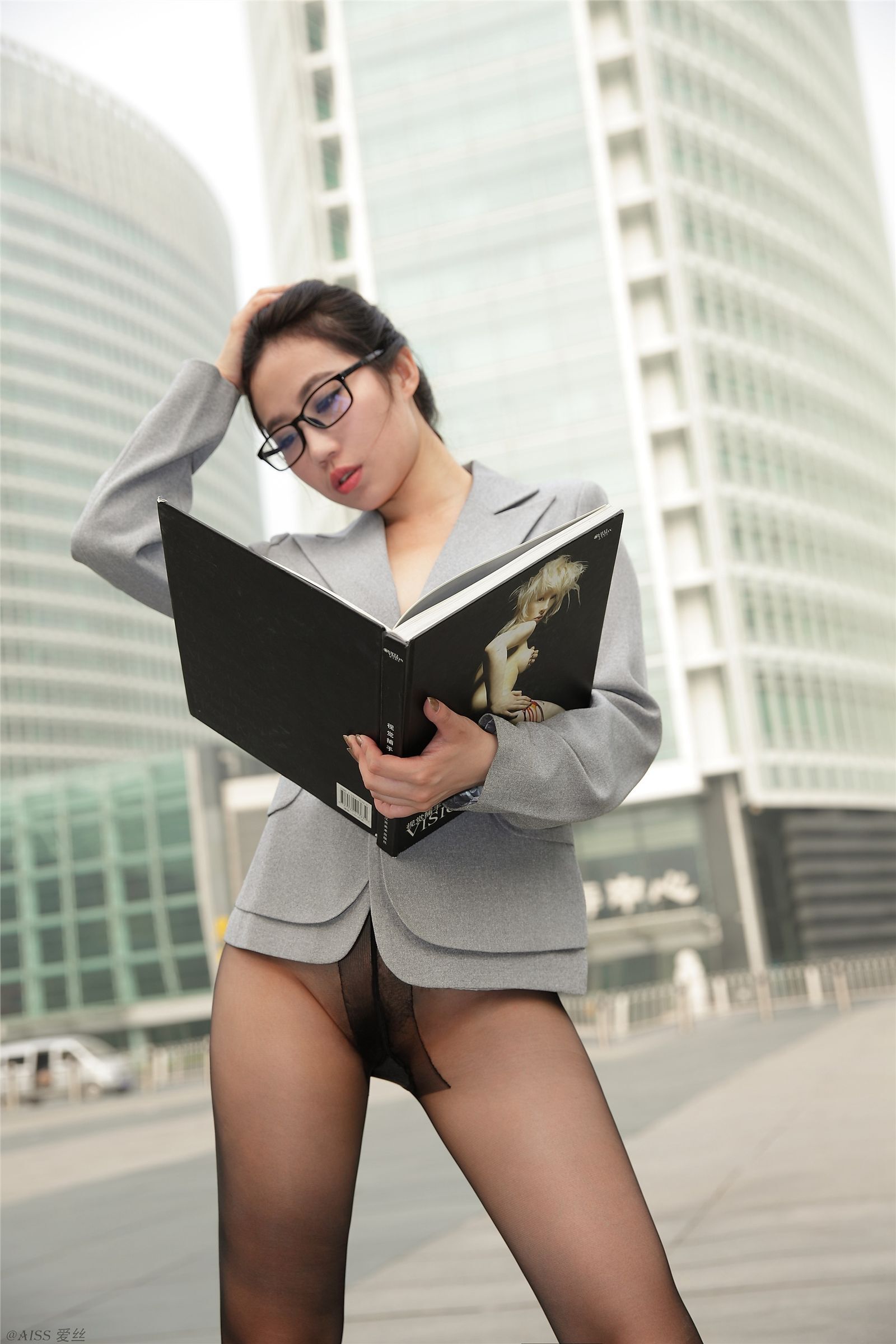 AISS爱丝 美丝职员 NO.04