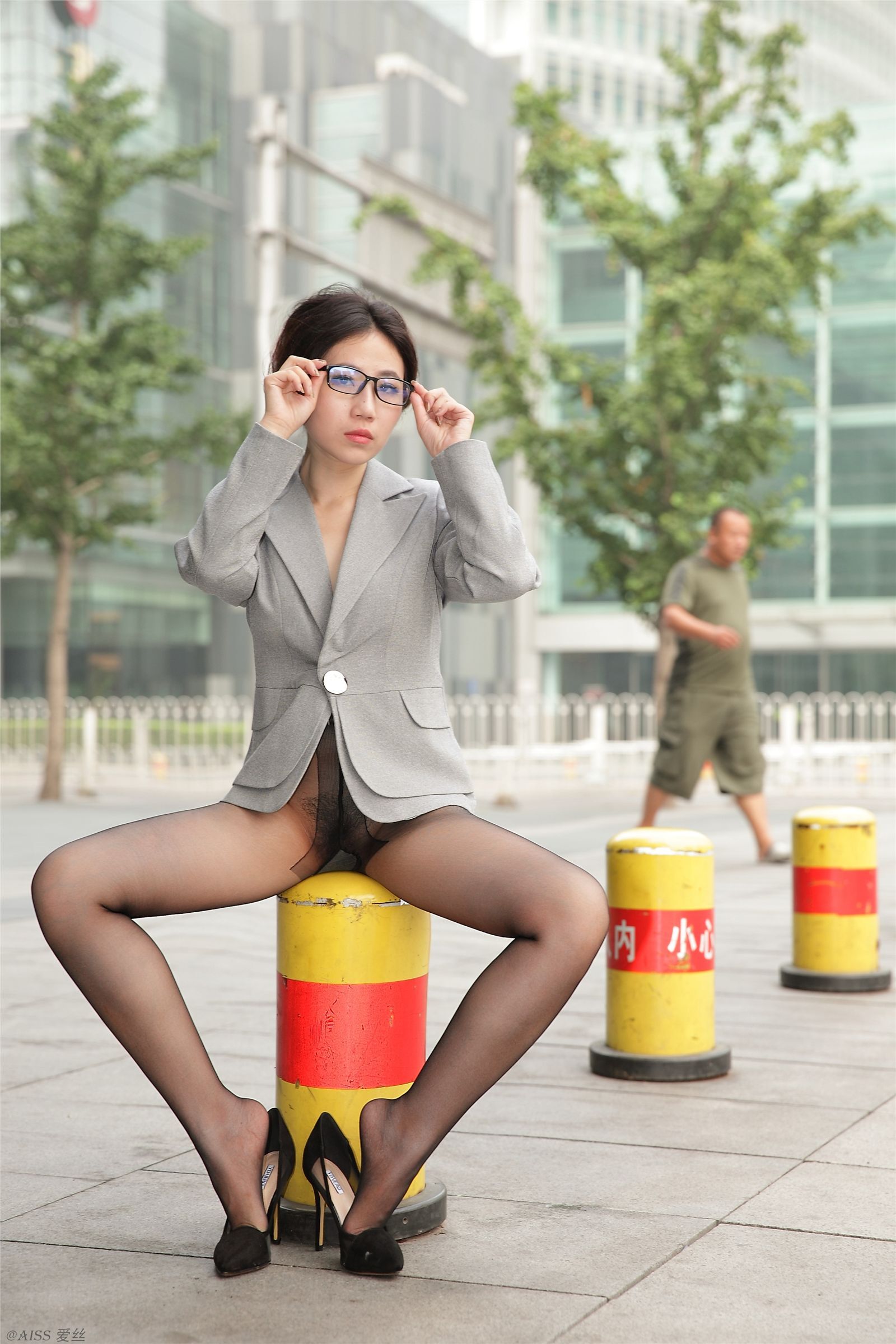 AISS爱丝 美丝职员 NO.04