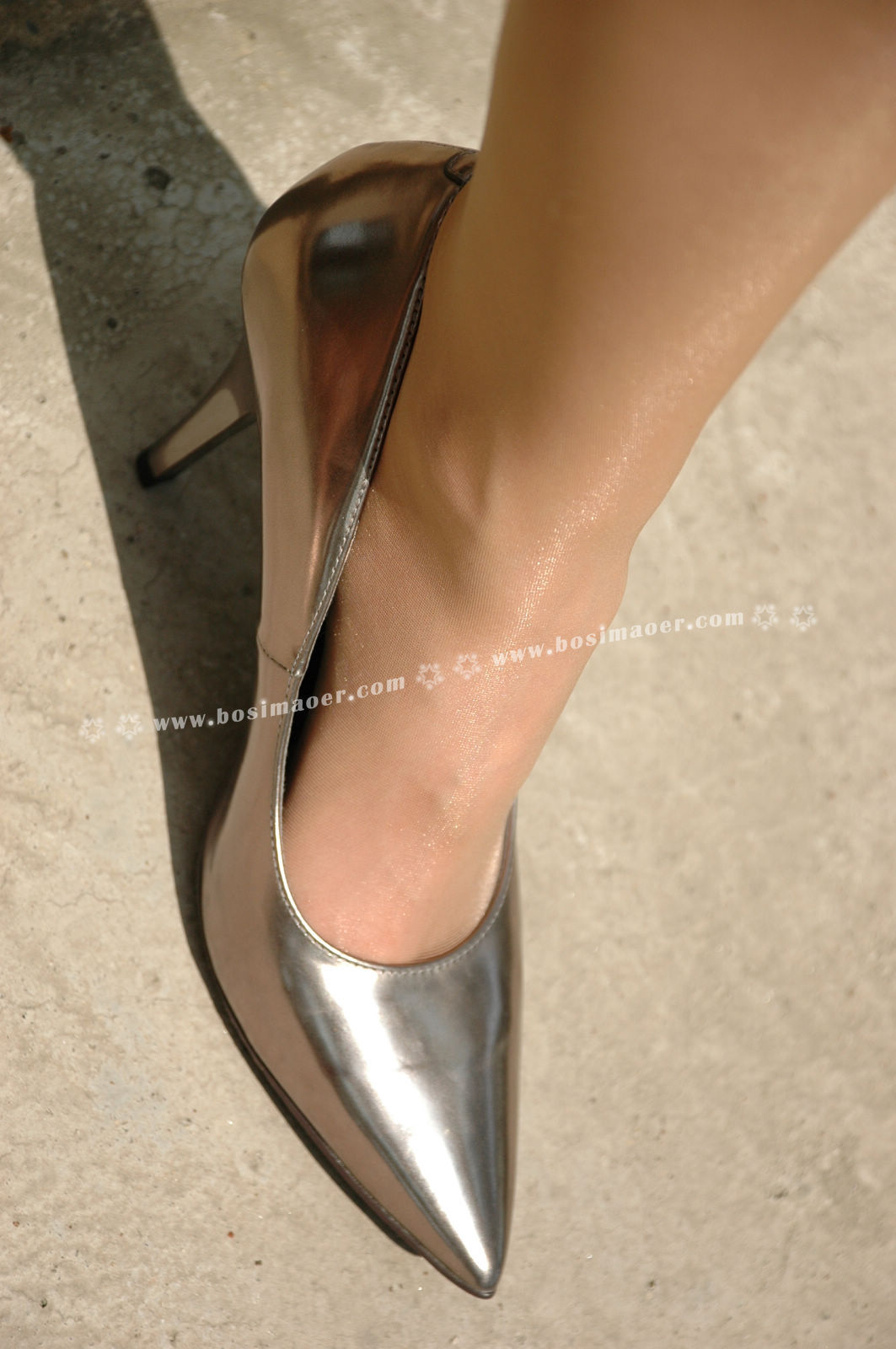 猫儿VIP肉丝银色高跟鞋 [波斯猫儿]