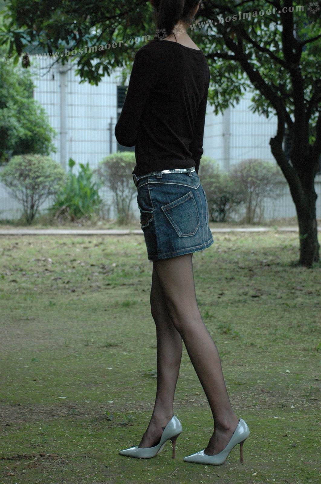 超短牛仔裙黑丝袜美女 波斯猫儿Part32