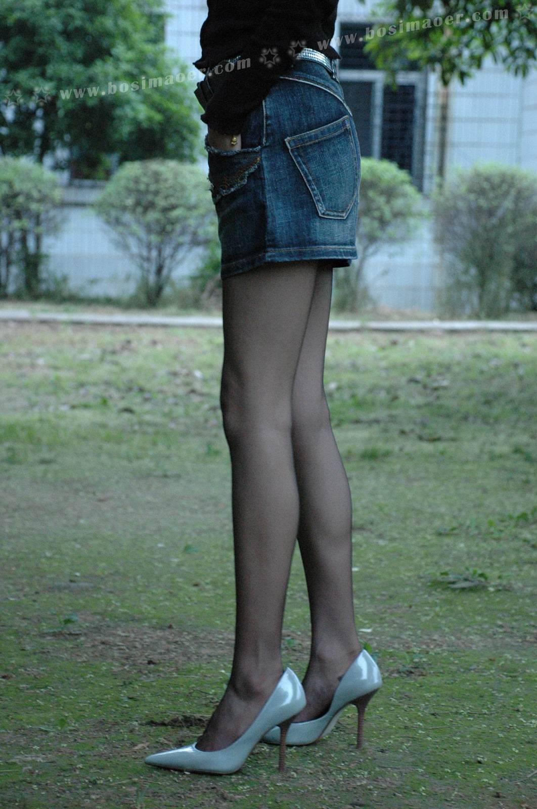 超短牛仔裙黑丝袜美女 波斯猫儿Part32