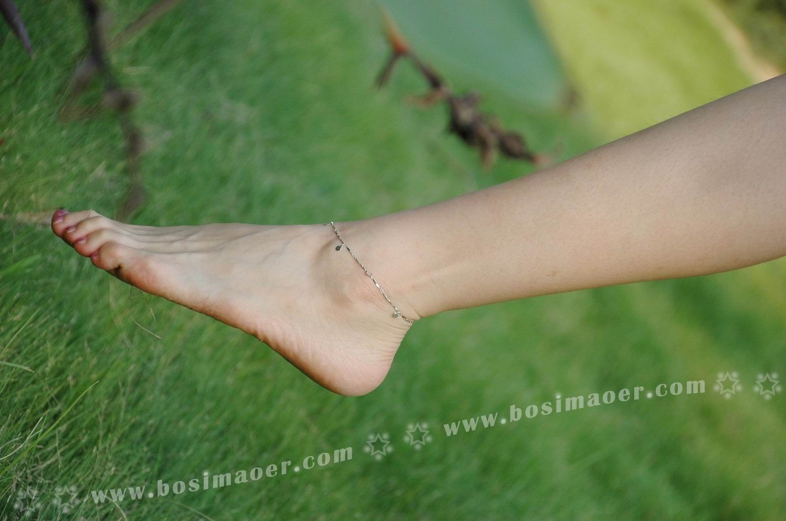 野外露出完美无暇的性感美腿 波斯猫儿合集精选Part45