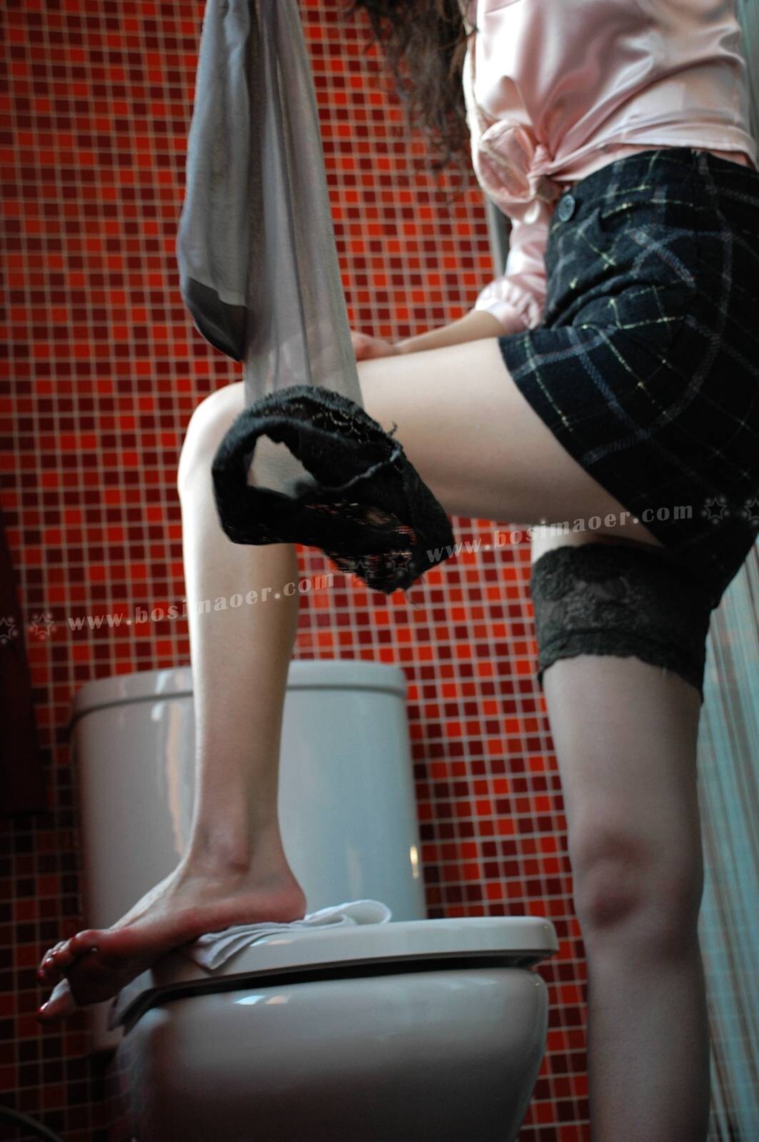 厕所OL制服蕾丝黑丝 波斯猫儿VIP套图