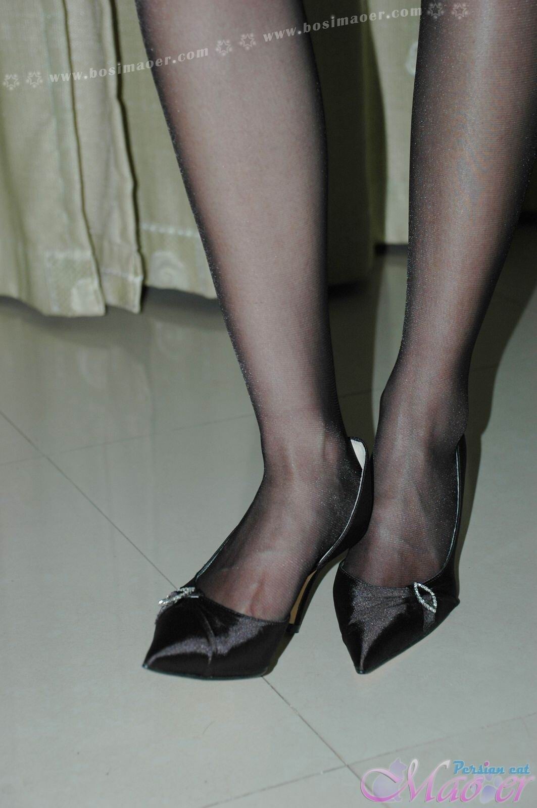 职业装黑丝黑高写真 波斯猫儿VIP套图