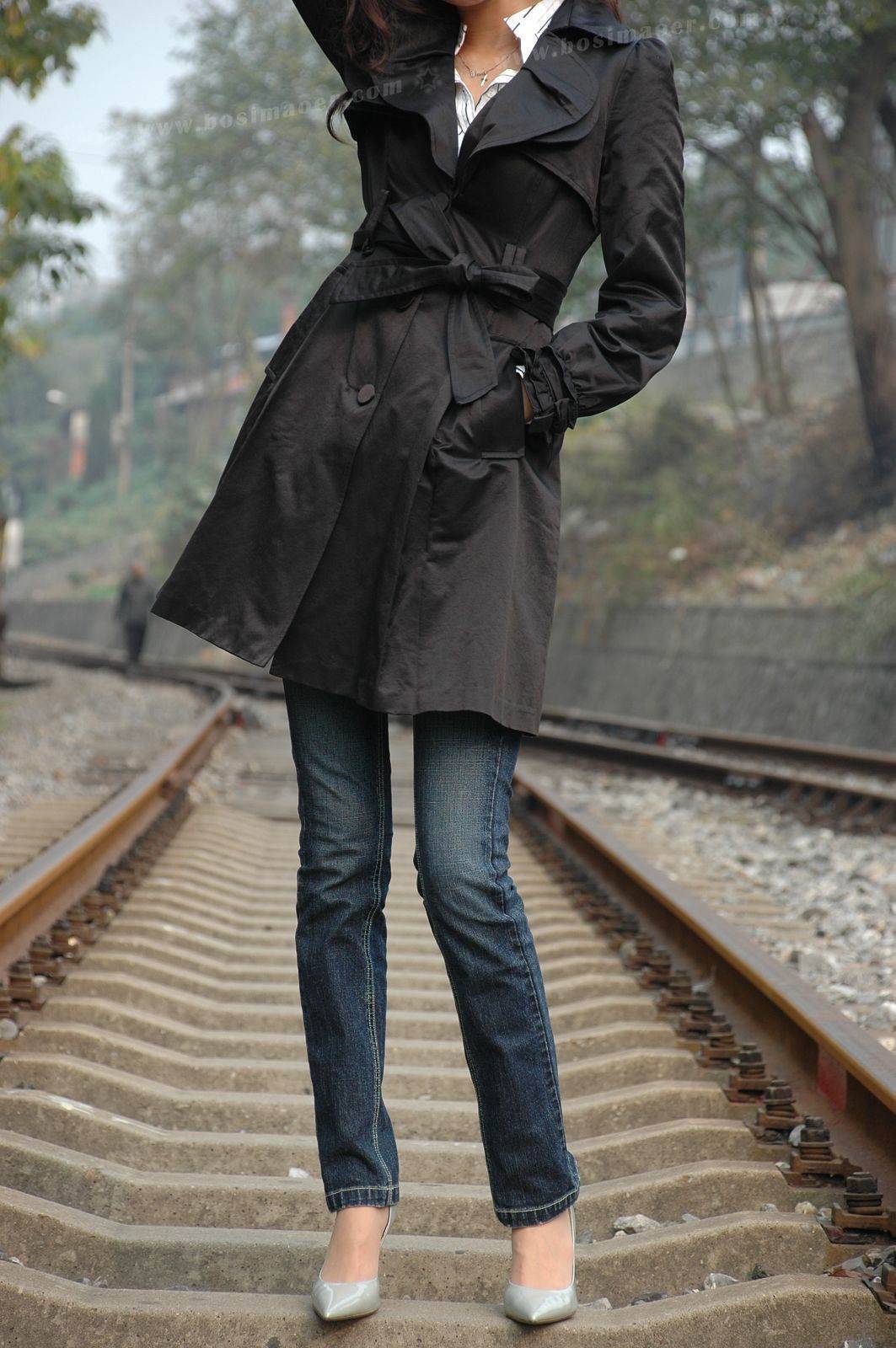 丝袜牛仔裤 美女写真 波斯猫儿合集33