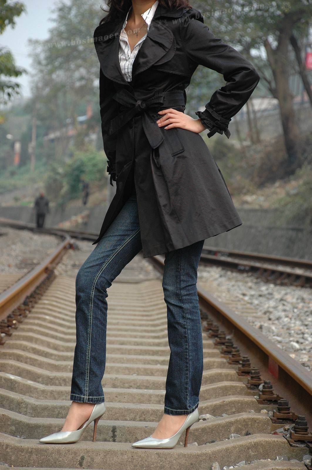 丝袜牛仔裤 美女写真 波斯猫儿合集33