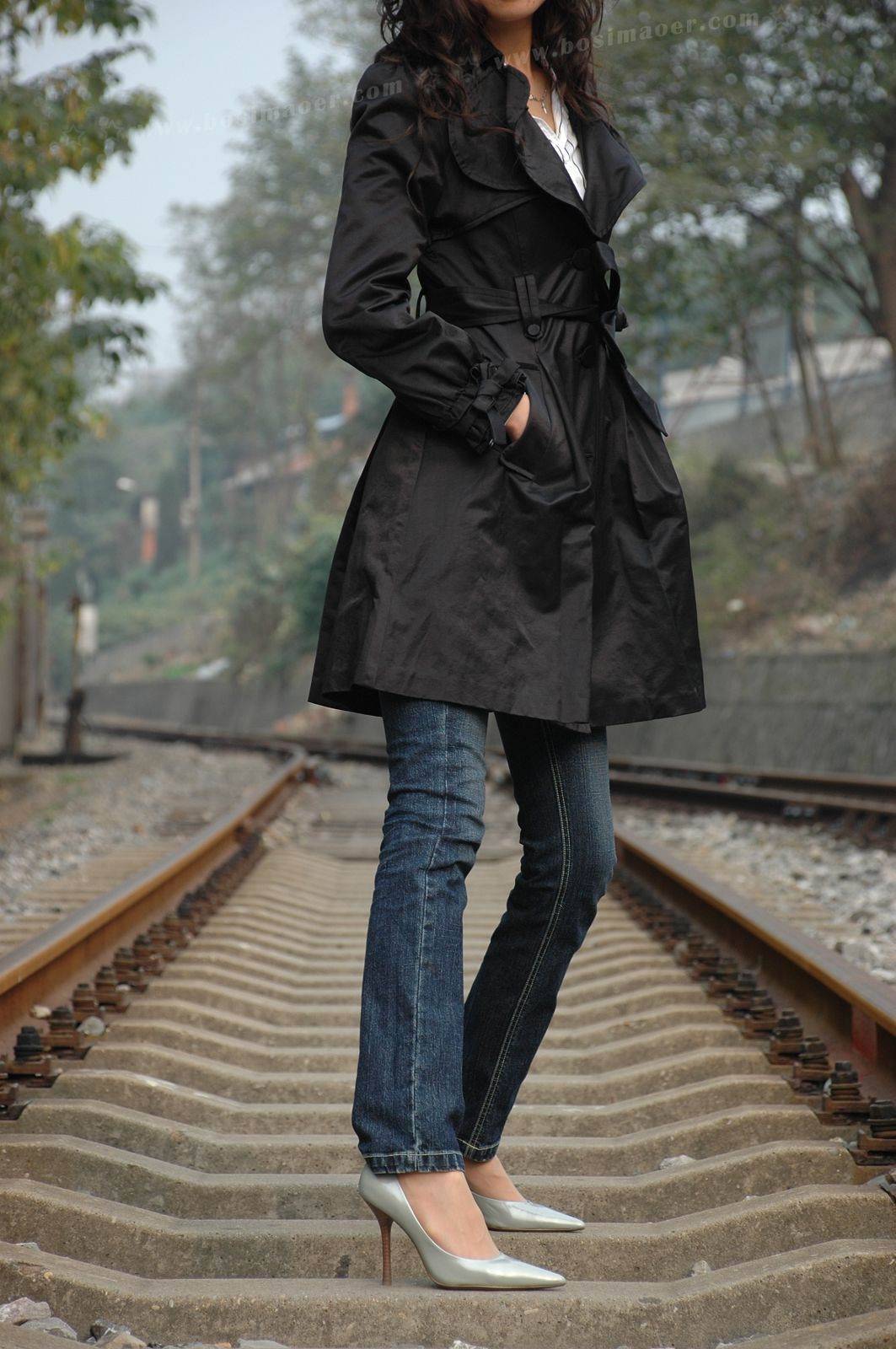 丝袜牛仔裤 美女写真 波斯猫儿合集33