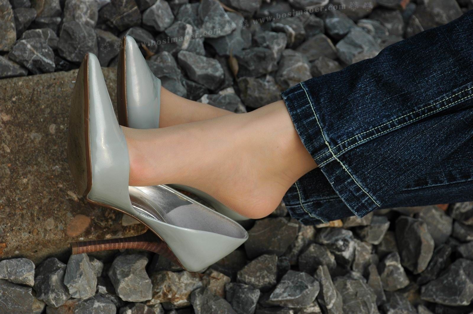 丝袜牛仔裤 美女写真 波斯猫儿合集33