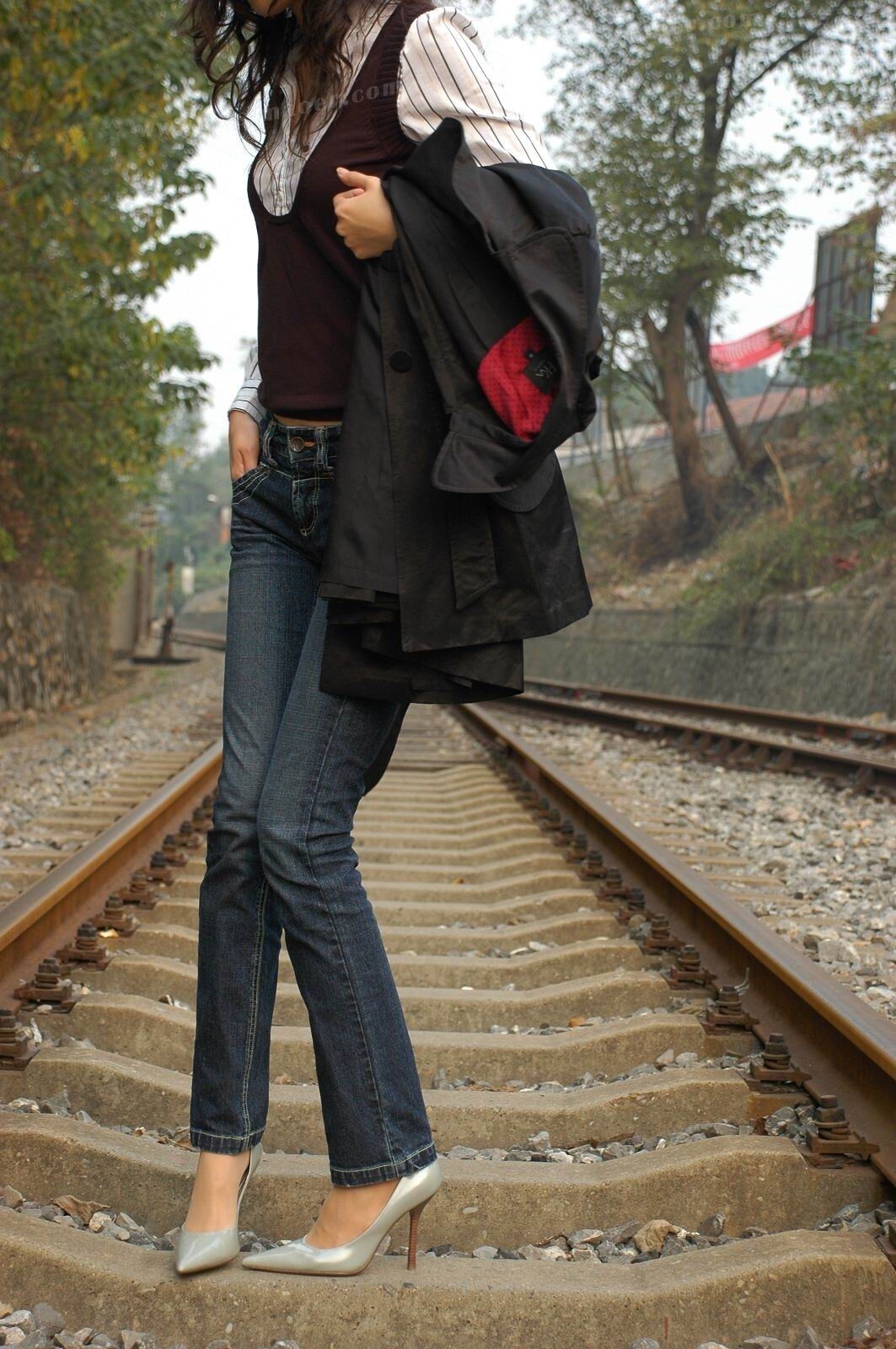 丝袜牛仔裤 美女写真 波斯猫儿合集33