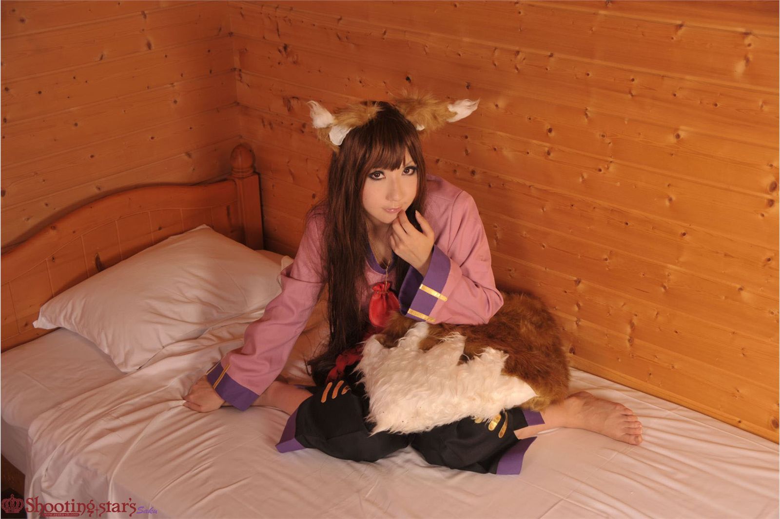 [Cosplay]  Awesome Spice Wolf Cosplay Must See