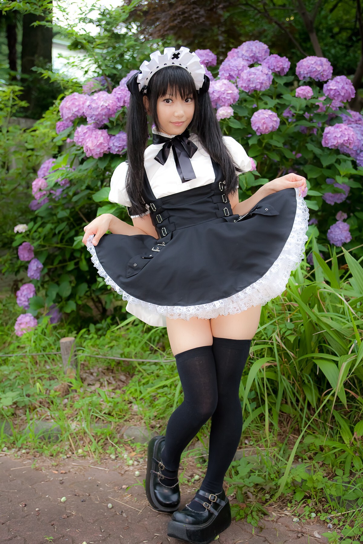 cosplay制服美女 莲 - 下限少女 COSER合集之八 C78 一 户外丝袜