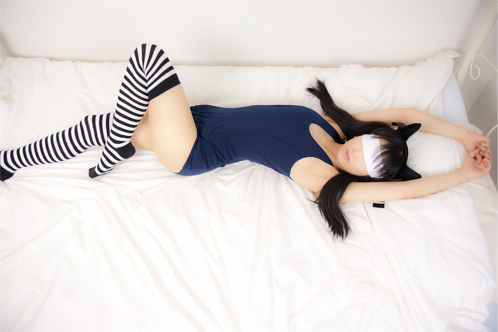 莲 - 下限少女 COSER合集之八 C78 五 cosplay制服美女室内写真