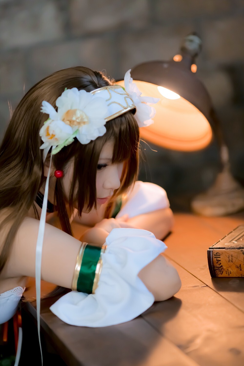 (C83) (COSPLAY) [ENAKO] 虚空のカナリア 性感丝袜美女图片