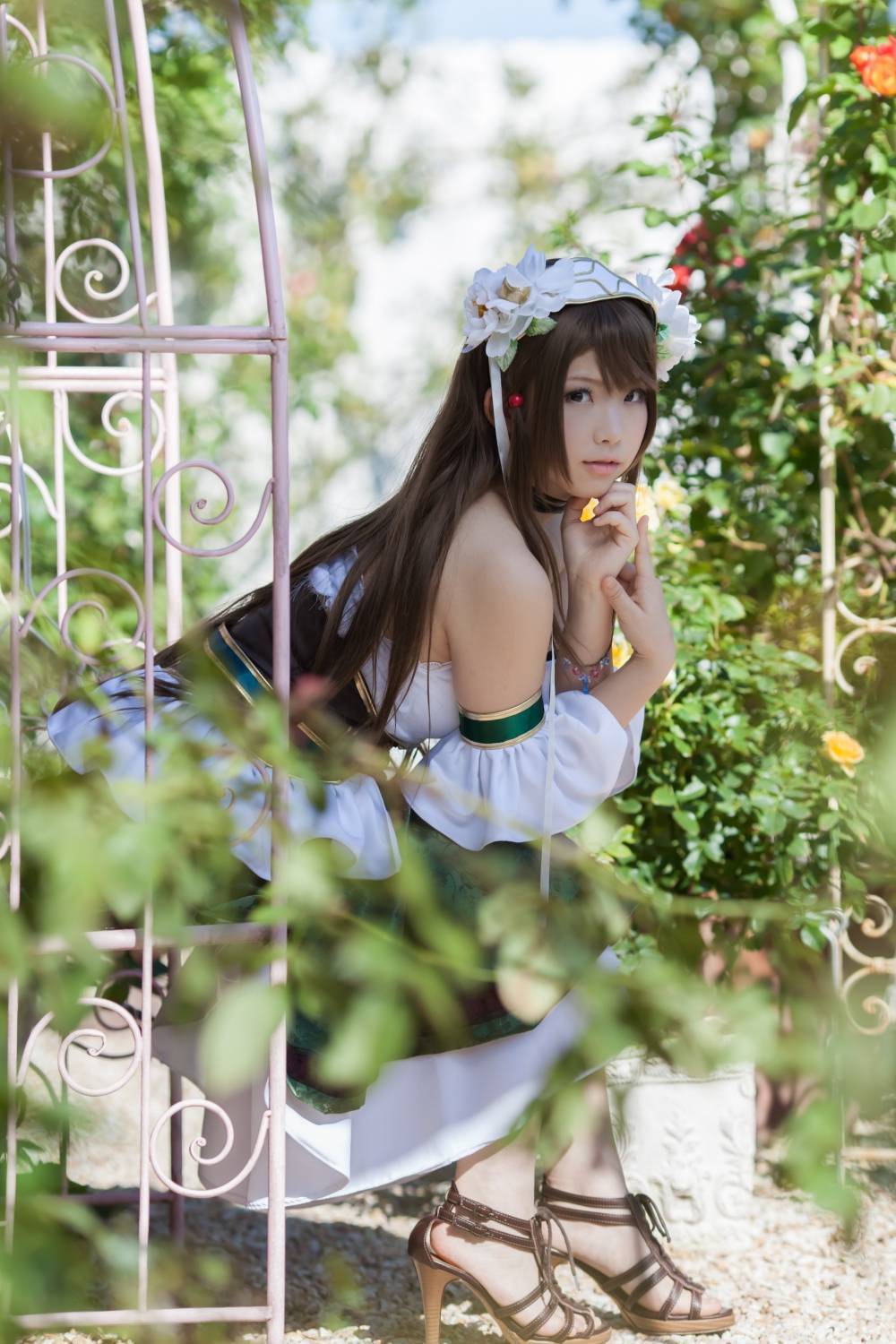 (C83) (COSPLAY) [ENAKO] 虚空のカナリア 性感丝袜美女图片