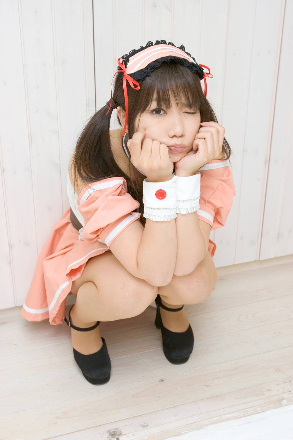 (C71) 日本COS非主流美女(2) 各种姿势丝袜清纯诱惑