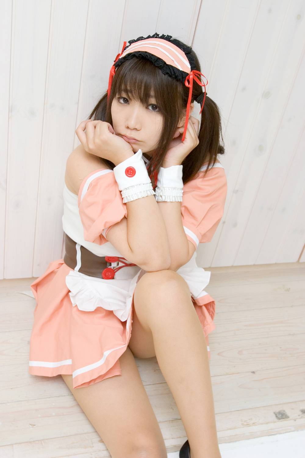 (C71) 日本COS非主流美女(2) 各种姿势丝袜清纯诱惑