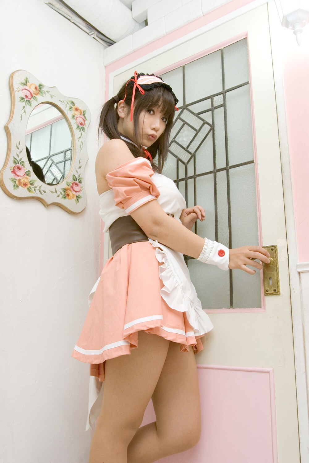 (C71) 日本COS非主流美女(2) 各种姿势丝袜清纯诱惑