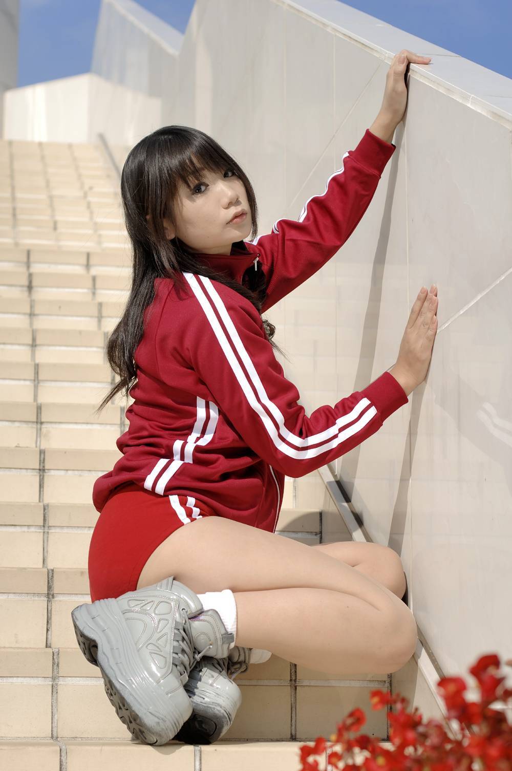 (C71) 日本COS非主流美女(2) 各种姿势丝袜清纯诱惑