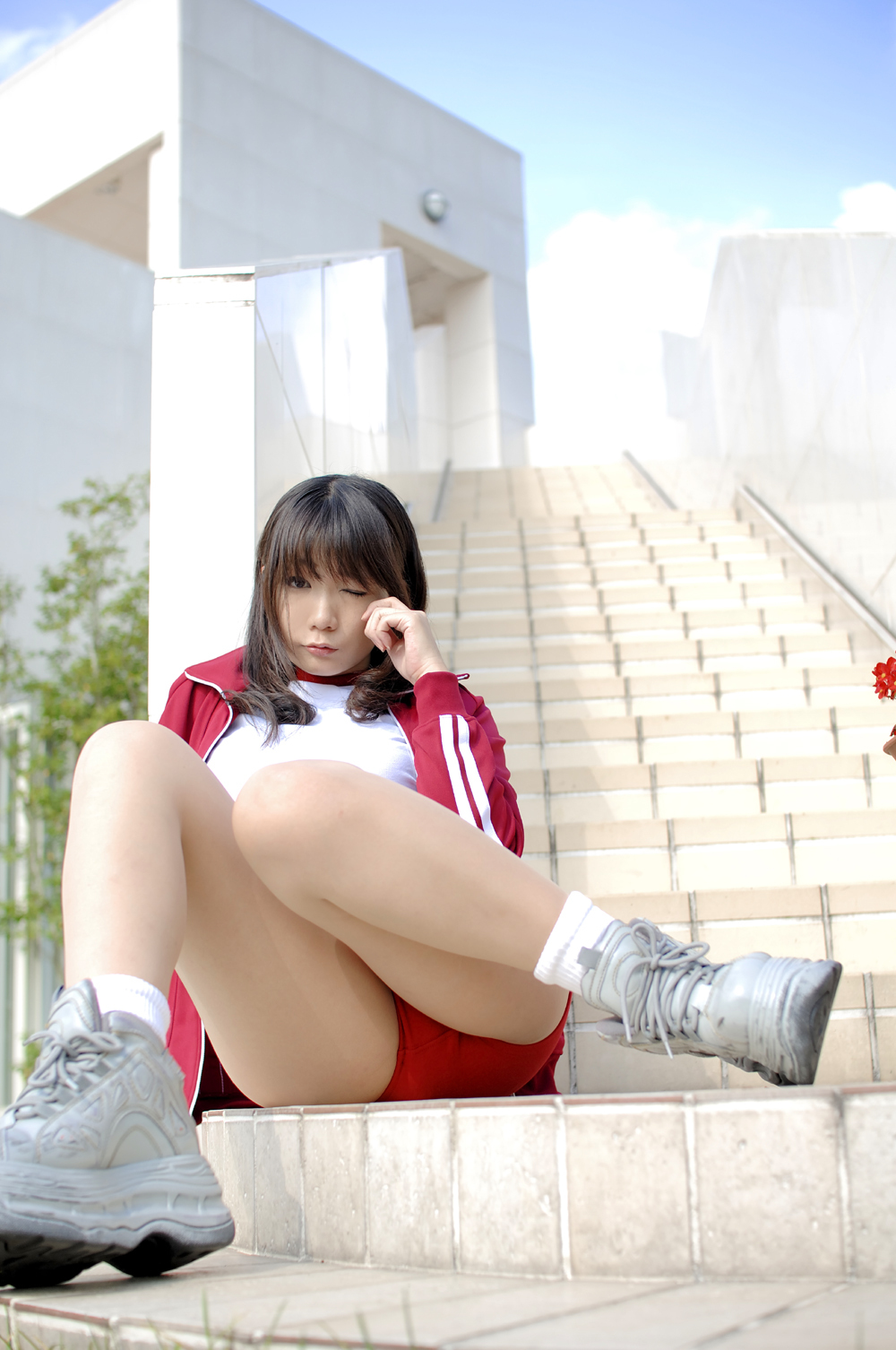 (C71) 日本COS非主流美女(2) 各种姿势丝袜清纯诱惑