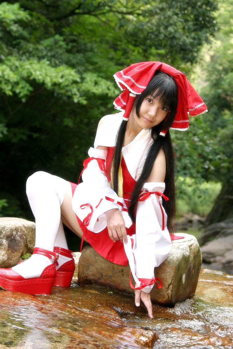 COS套图 c74 heso 日本美女野外套图