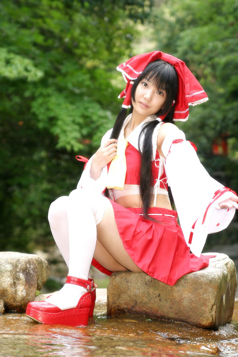 COS套图 c74 heso 日本美女野外套图