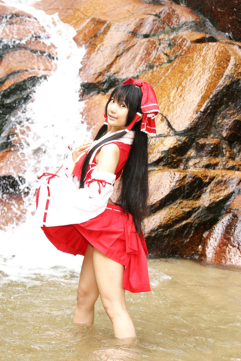 COS套图 c74 heso 日本美女野外套图