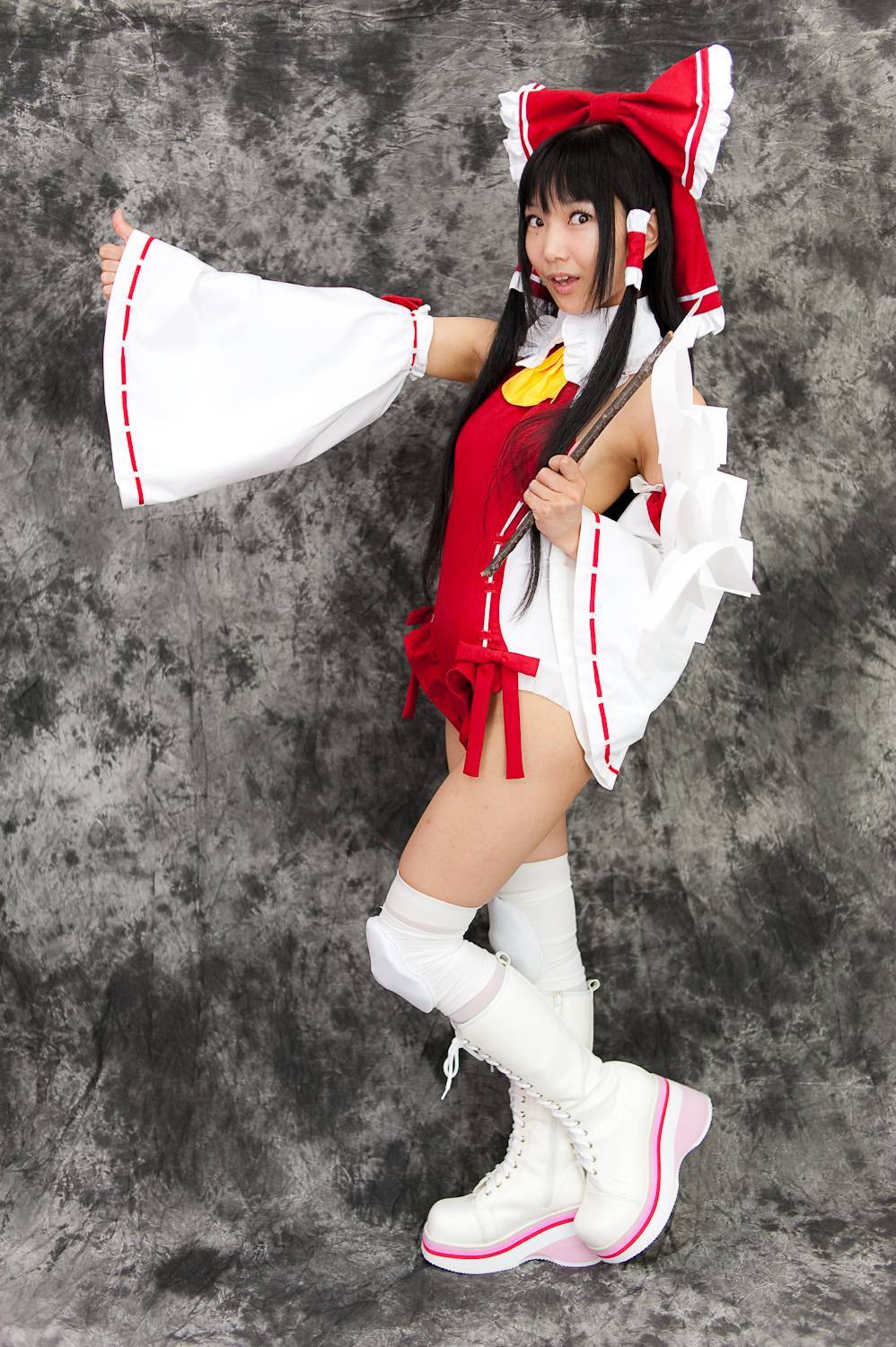 c76(2) cosplay性感美女套图 日本游戏美女扮相写真