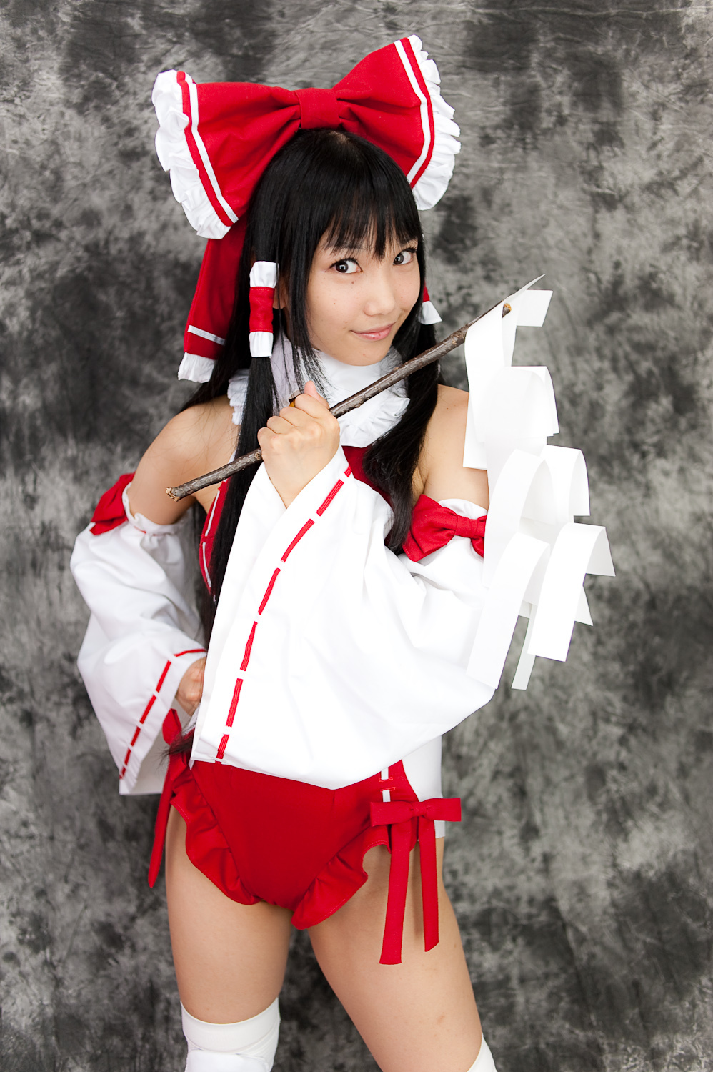 c76(2) cosplay性感美女套图 日本游戏美女扮相写真