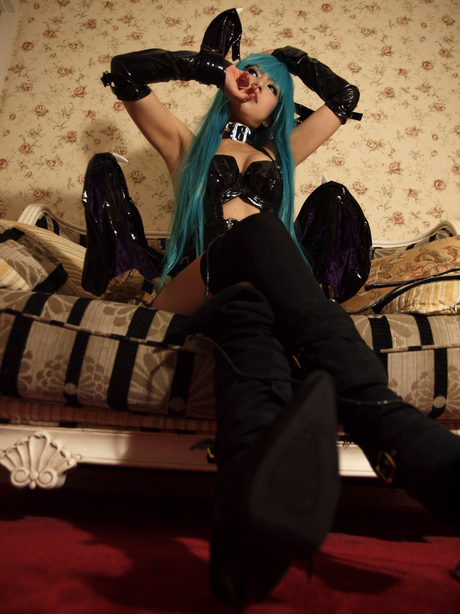 游戏美女十足诱惑 cosplay 晶、魅月りゆ C78