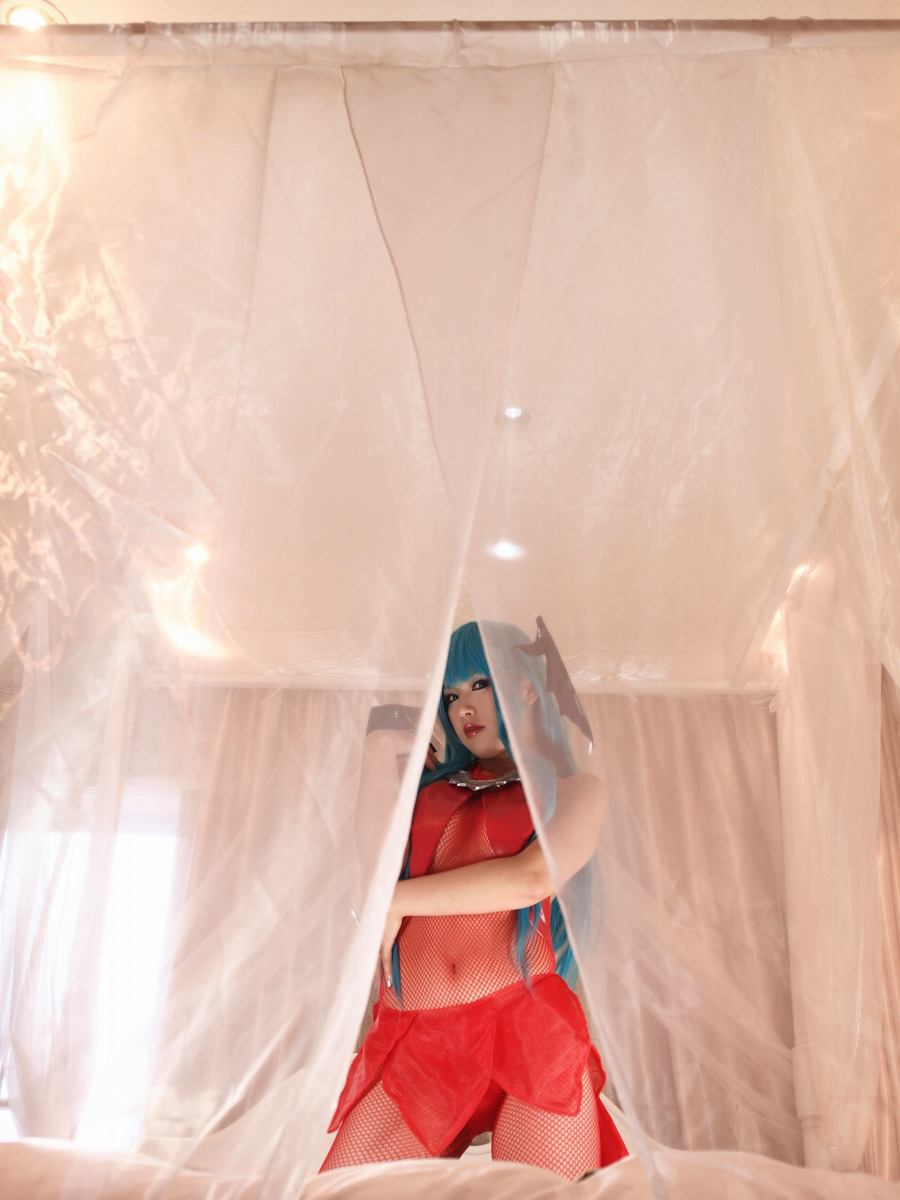 红色精美诱惑套图 cosplay美女套图