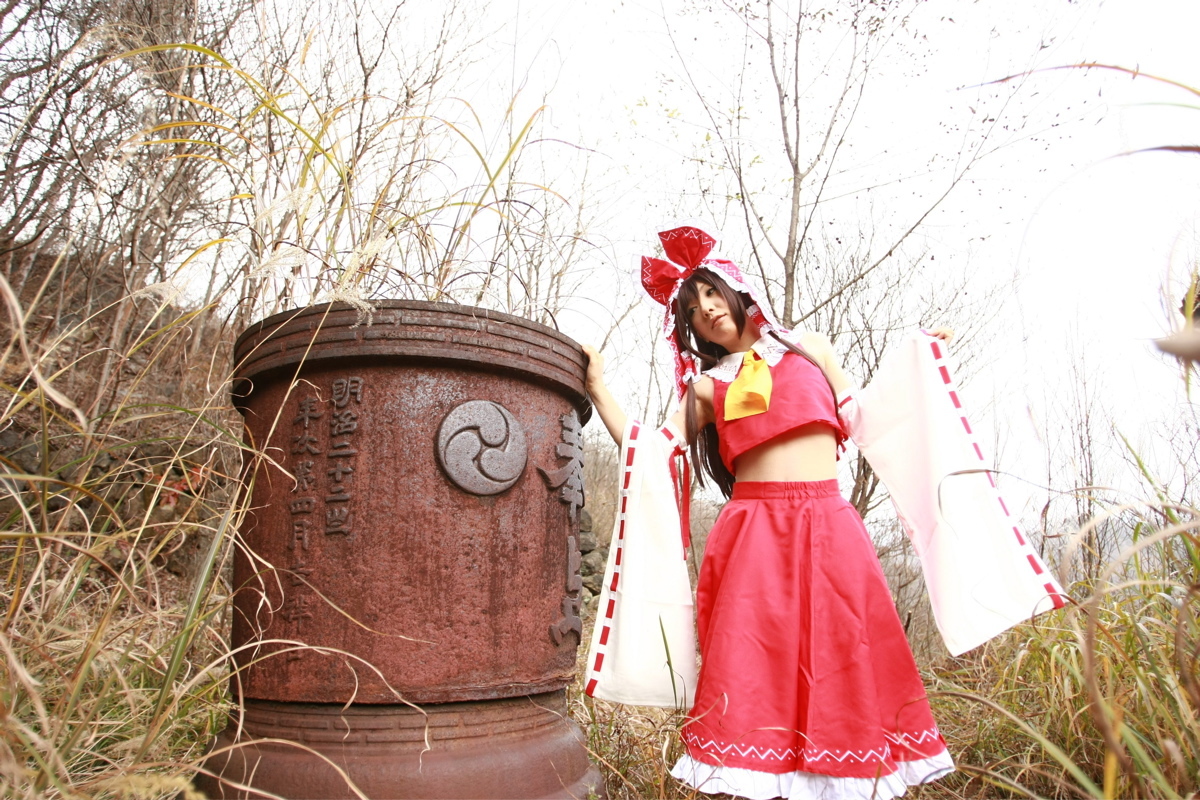 [Cosplay]tohkasu 2 游戏美女写真 日本超级诱惑美女图片写真