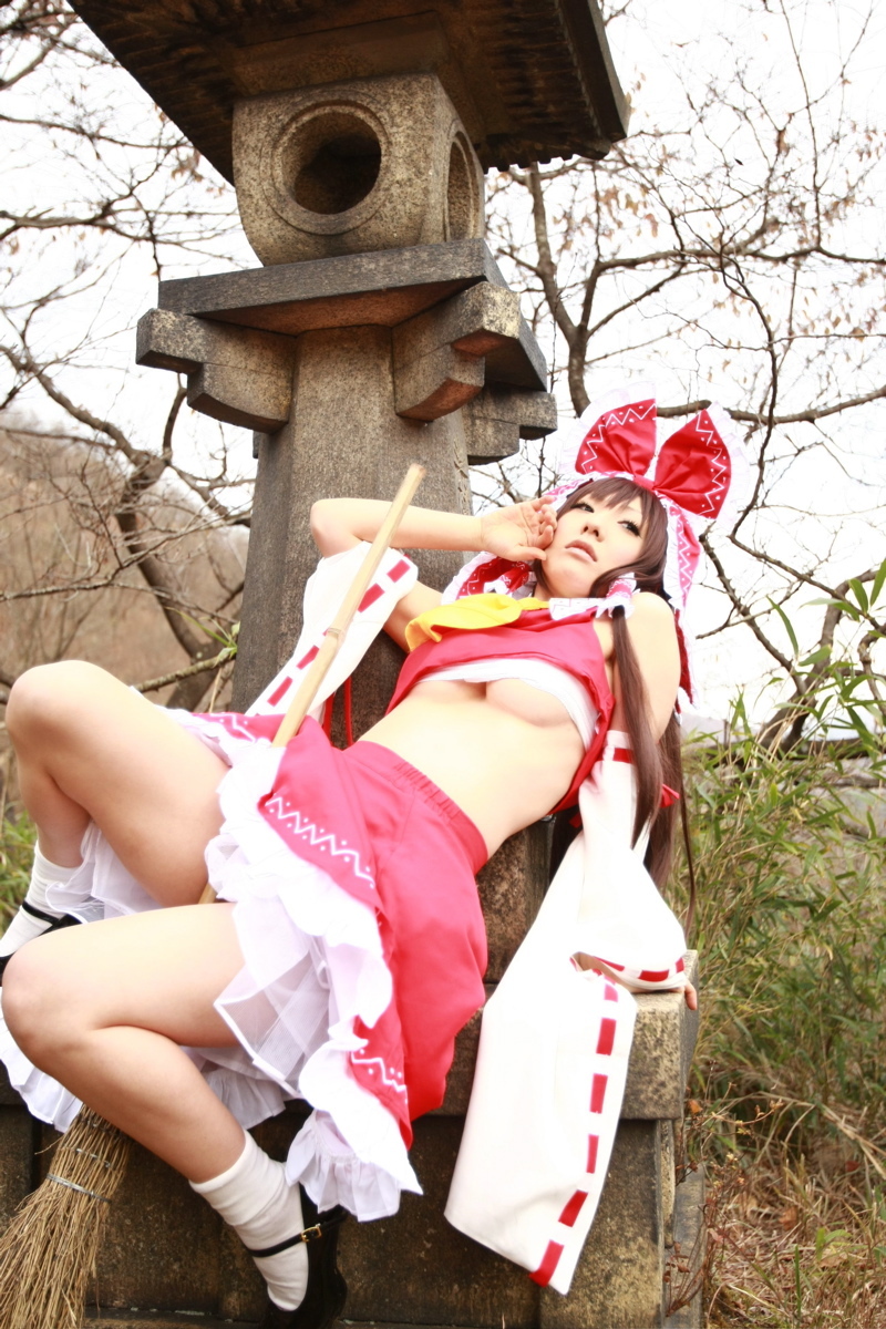 [Cosplay]tohkasu 2 游戏美女写真 日本超级诱惑美女图片写真