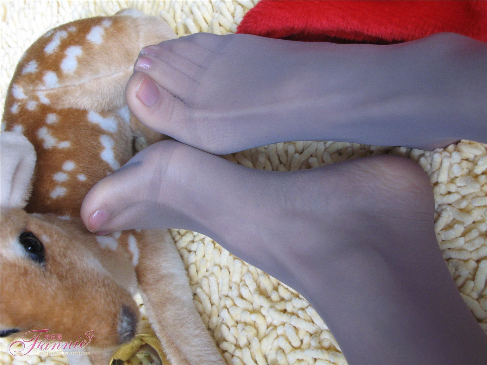 Fannie芬妮高清原图之2008圣诞快乐（丝足）NO.004