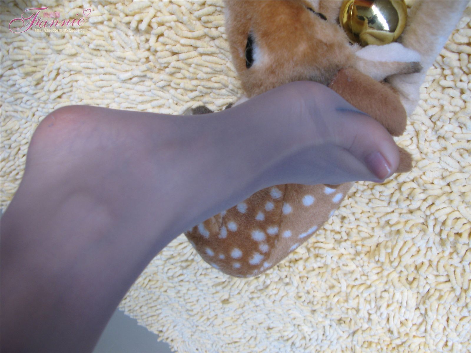 Fannie芬妮高清原图之2008圣诞快乐（丝足）NO.004